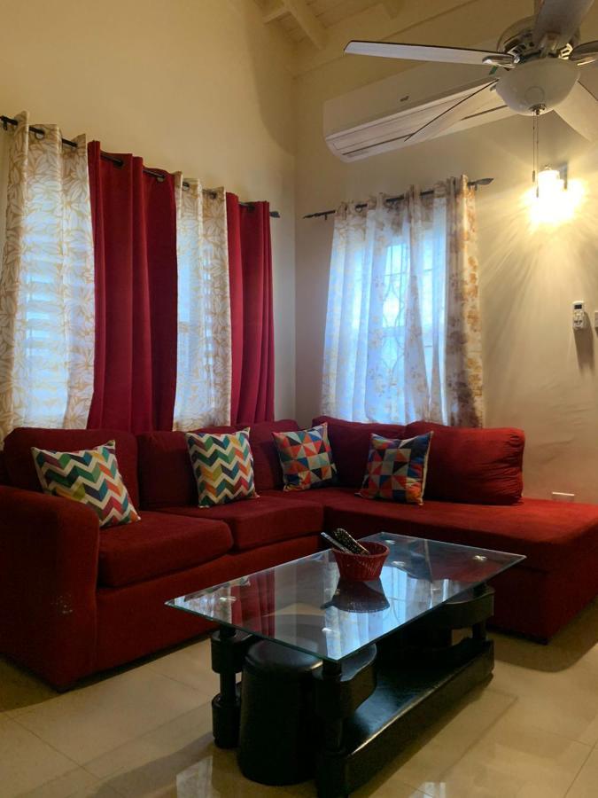Paradise Villa Shared Onsite Private Pool Onsite Gym أوشو ريوس المظهر الخارجي الصورة